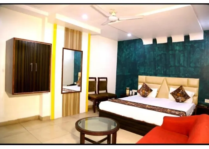 Kiran deep hotel