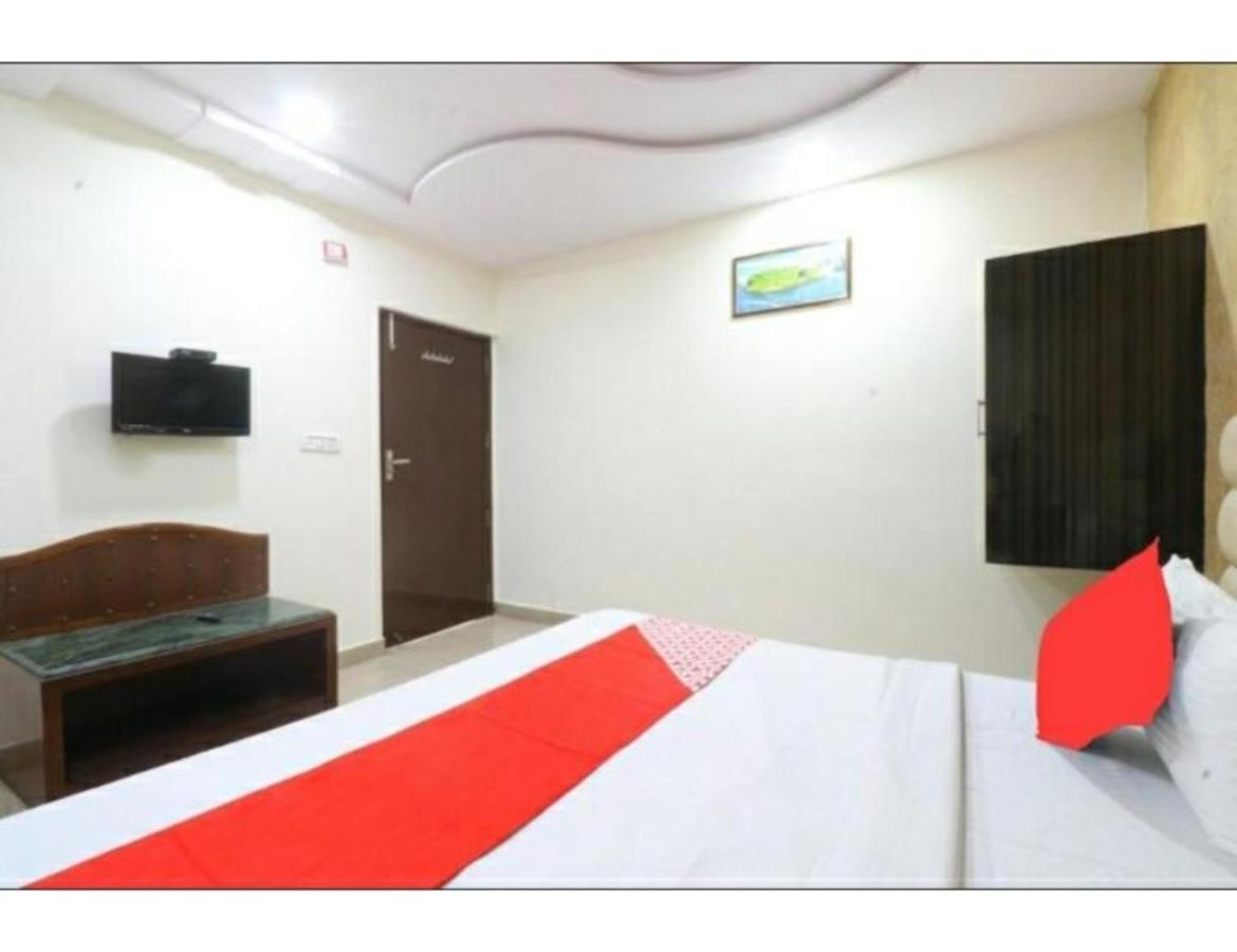 Hotel Kirandeep Agra 3*